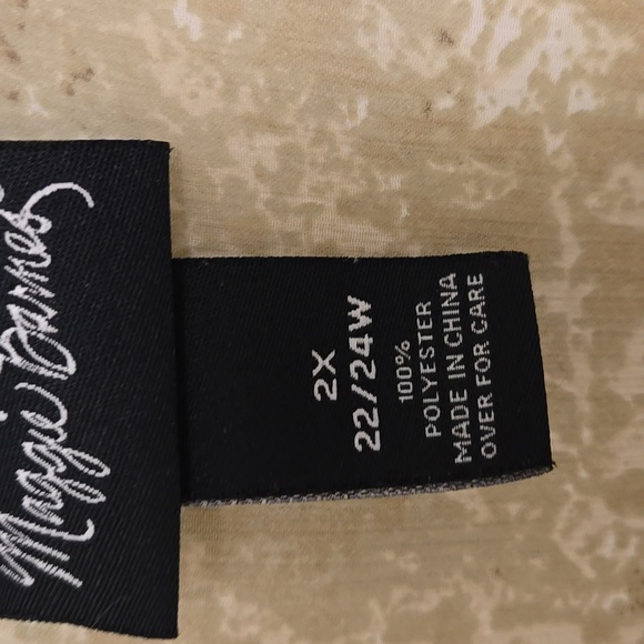 Women's Tunic - Picture 6 of 6